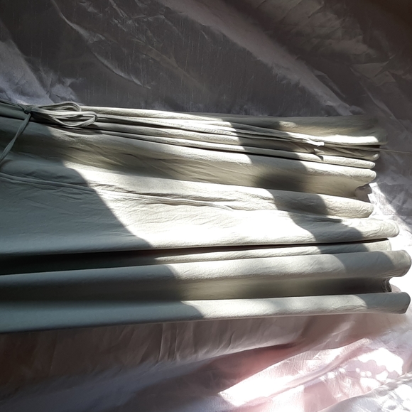 BananaRepublic Wrap Dress - Picture 3 of 3